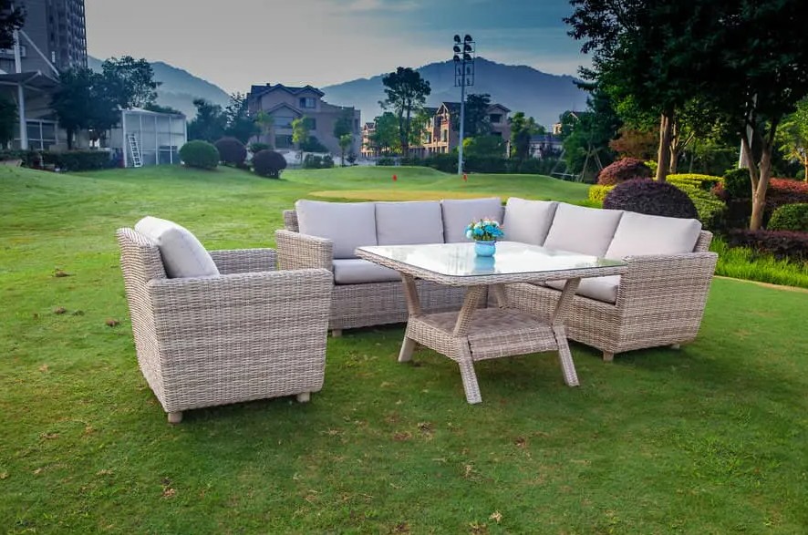 Create an invitare Outdoor Oasis cum 4pcs Stibadium triclinium pone: perfectam additionem ad omnem Patio