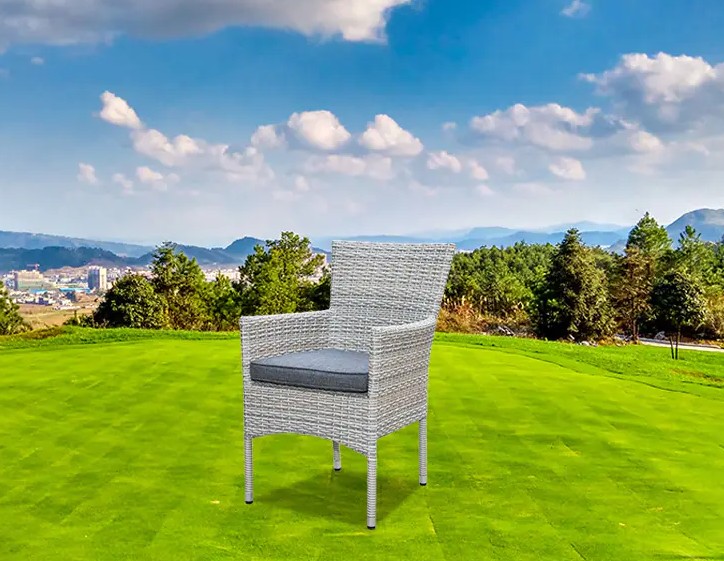Eco-amica electiones: sustineri materias in Stackable Cathedra Design